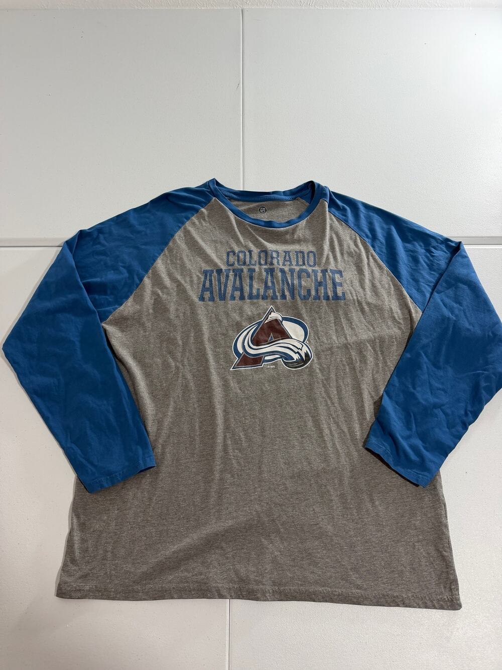 Colorado Avalanche Mens Long Sleeve Raglan Shirt 2XL Gray Blue NHL Logo Tee